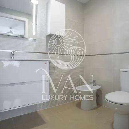 Casa Barranquilla Ivan Luxury Homes 4ªpta Sur 1ªlinea * El Borseral